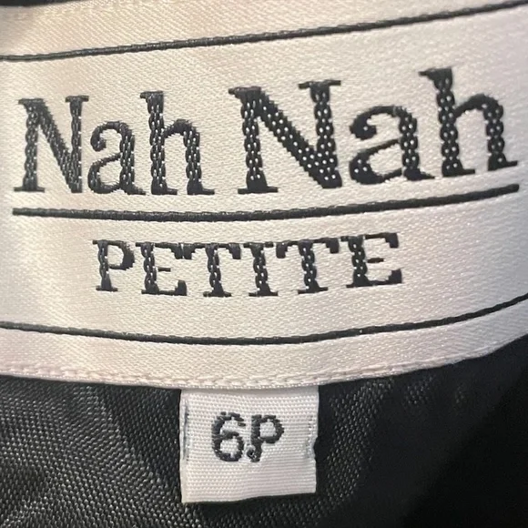 Nah Nah Vintage black dress with sequins Sleeves, Size 6P - Picture 9 of 12